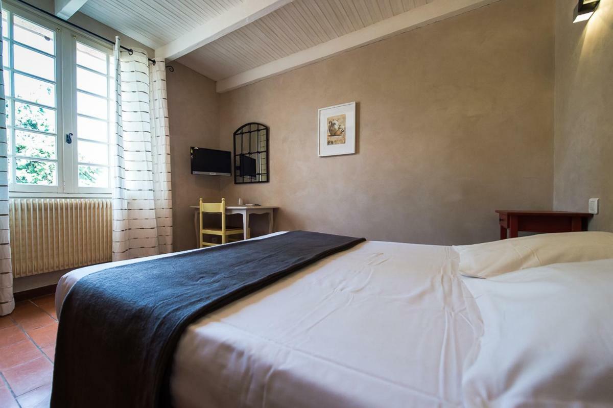 Camping Les Hautes Prairies Lourmarin Dış mekan fotoğraf